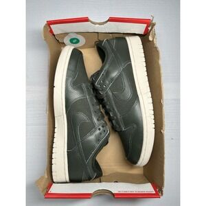 Nike Dunk Premium Low Sequoia Men -‎ Size 8 - DZ2538 300 - New/No Lid